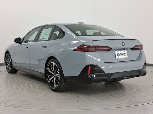 New 2026 BMW 530i w/ M Sport Package image 3