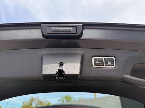 Used 2023 Kia Sorento EX AWD/4WD image 18