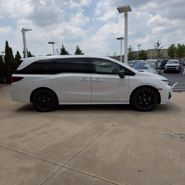New 2026 Honda Odyssey Sport-L image 7
