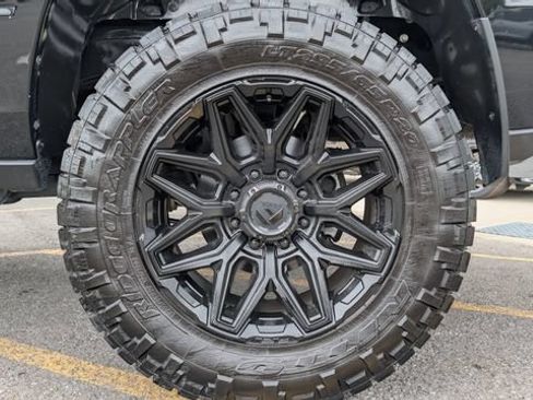 Used 2026 RAM 2500 Big Horn AWD/4WD image 9