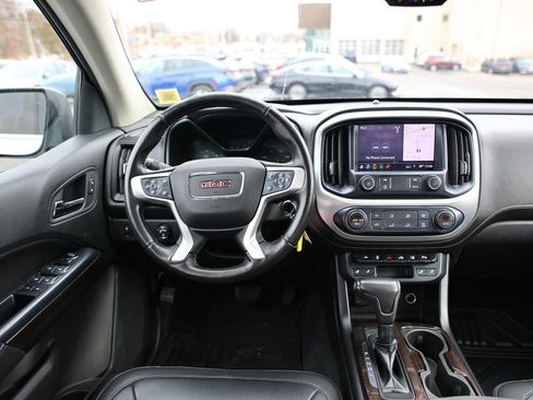 Used 2019 GMC Canyon SLT w/ Driver Alert Package image 18