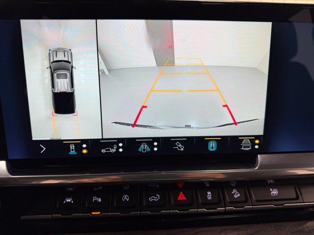 Certified 2022 Chevrolet Silverado 1500 LTZ w/ LTZ Premium Package AWD/4WD image 13