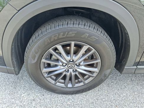 Used 2021 MAZDA CX-5 Touring image 4