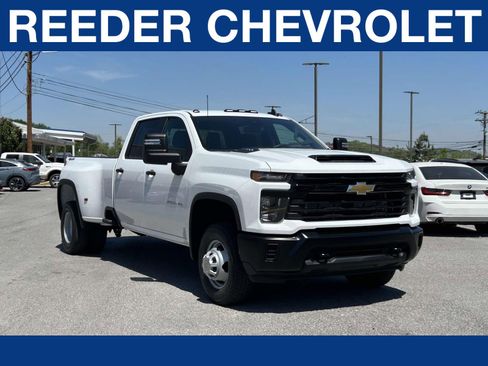 New 2026 Chevrolet Silverado 3500 W/T AWD/4WD image 1