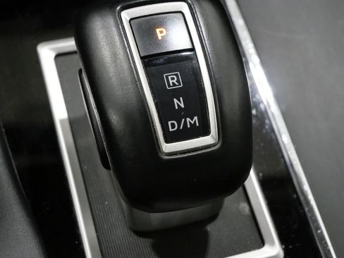 Used 2024 Mitsubishi Outlander SE AWD/4WD image 23