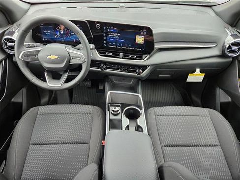 New 2027 Chevrolet Equinox LT FWD image 15