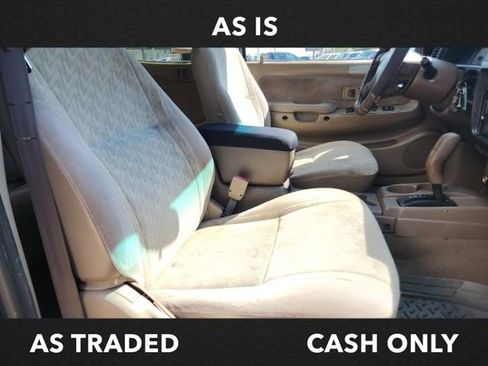 Used 2002 Toyota Tacoma PreRunner image 14