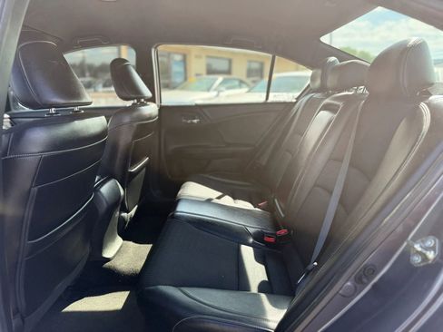 Used 2016 Honda Accord Sport image 27
