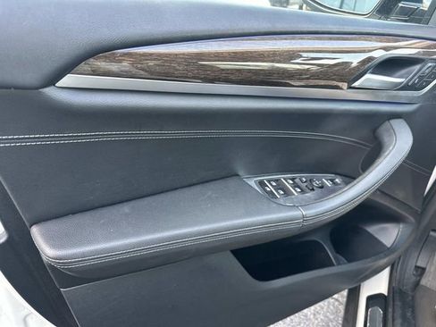 Used 2018 BMW X3 xDrive30i image 15