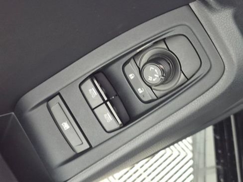 Used 2025 Toyota GR86 Premium RWD image 12