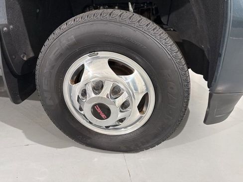 Used 2019 GMC Sierra 3500 Denali w/ Duramax Plus Package image 16