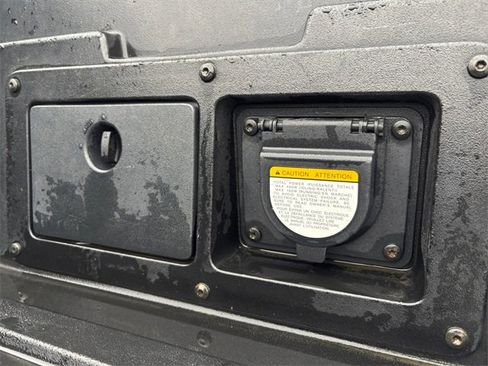 Used 2020 Toyota Tacoma TRD Sport image 27