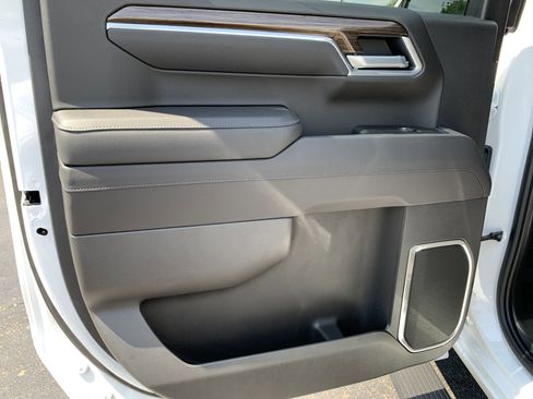 New 2025 Chevrolet Silverado 1500 RST AWD/4WD image 28