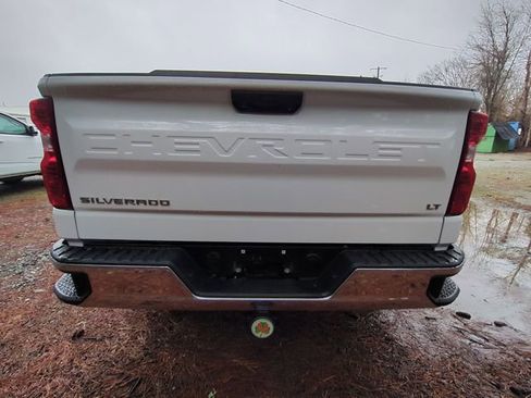 Used 2024 Chevrolet Silverado 1500 LT image 7