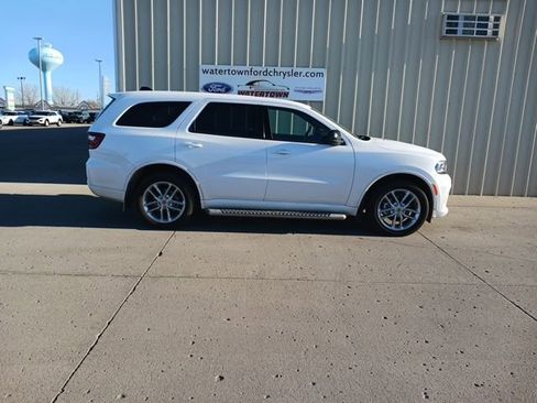 Used 2023 Dodge Durango GT image 1