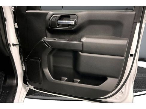 Used 2023 Chevrolet Silverado 1500 Custom image 23