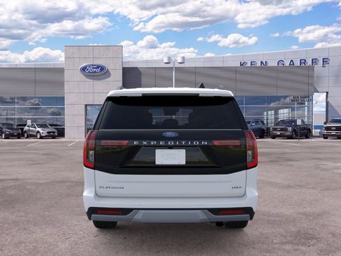 New 2026 Ford Expedition Max Platinum w/ Driver's Package AWD/4WD image 8