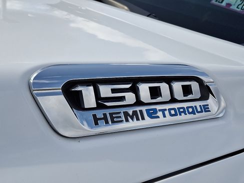 Used 2023 RAM 1500 Big Horn image 31