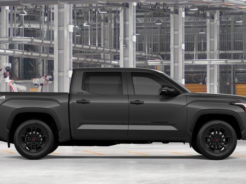 New 2026 Toyota Tundra Limited AWD/4WD image 14