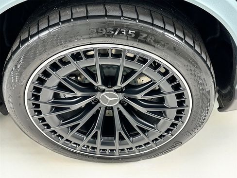 New 2026 Mercedes-Benz GLC 43 AMG 4MATIC image 34