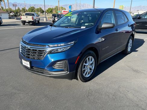 Used 2023 Chevrolet Equinox LS w/ LS Convenience Package FWD image 7