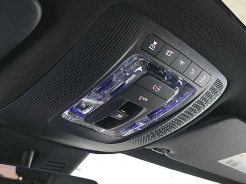 Certified 2026 Mercedes-Benz GLB 250 4MATIC image 36