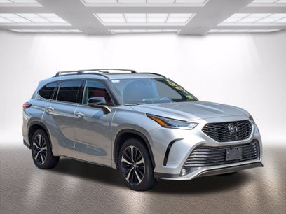 Certified 2022 Toyota Highlander XSE