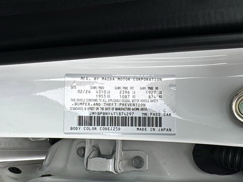 New 2026 MAZDA MAZDA3 Hatchback w/Premium Plus Pkg AWD/4WD image 18