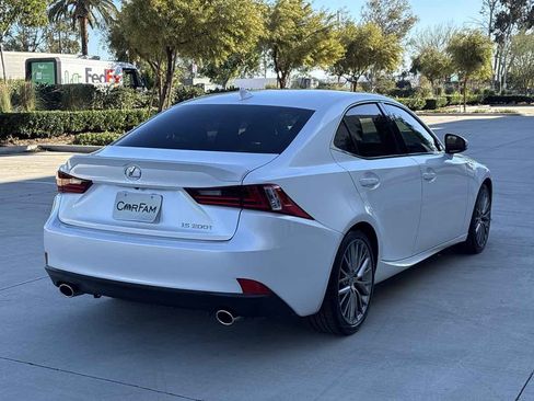 Used 2016 Lexus IS 200t image 3