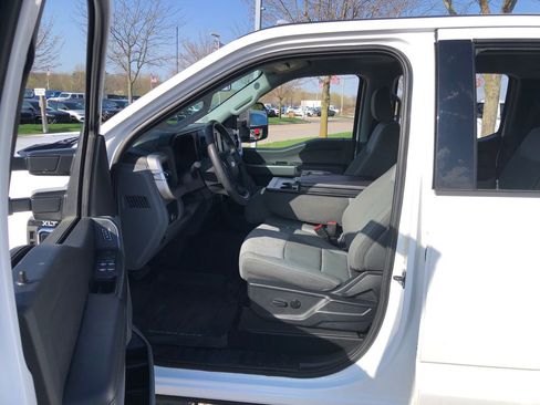 Used 2025 Ford F350 XLT AWD/4WD image 18