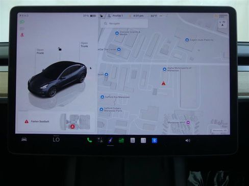 Used 2023 Tesla Model 3 Standard Range RWD image 10