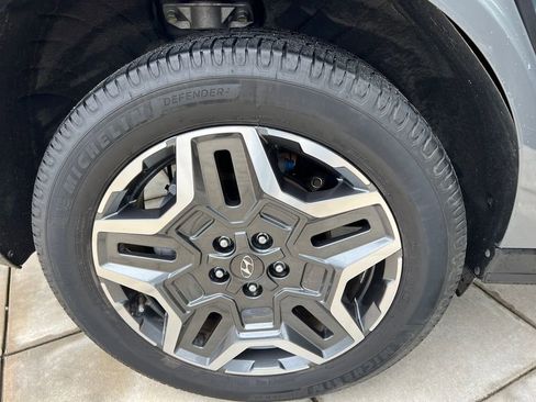 Certified 2022 Hyundai Santa Fe Limited FWD image 8
