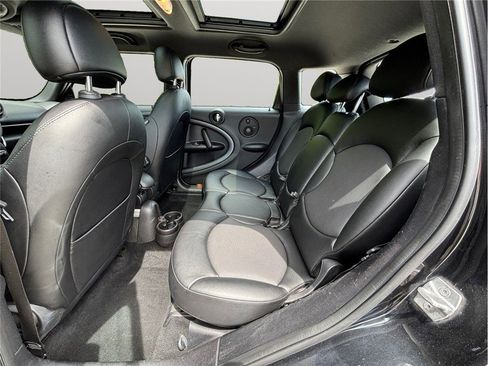 Used 2016 MINI Cooper Countryman S image 32