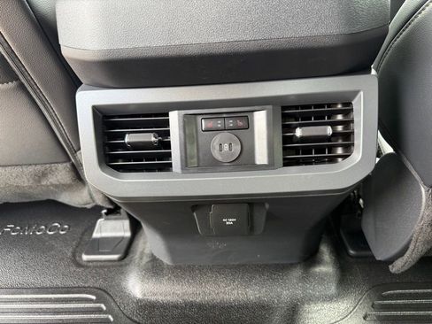 New 2025 Ford F350 Lariat w/ Lariat Ultimate Package image 18