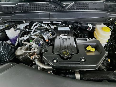 New 2026 RAM 3500 Limited image 18