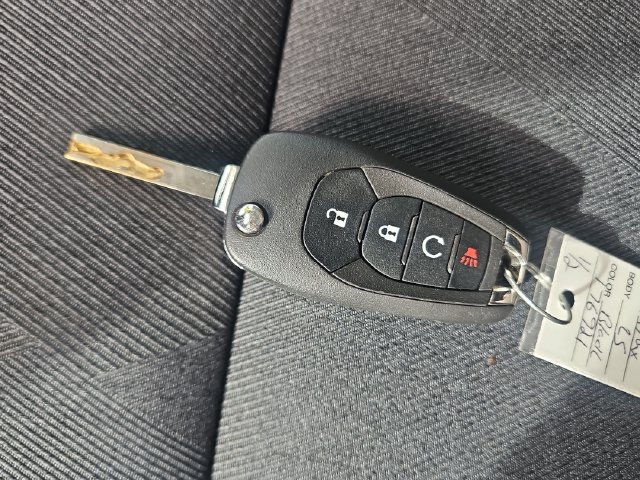 Used 2025 Chevrolet Trax LS FWD image 28