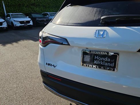 New 2027 Honda HR-V Sport image 16