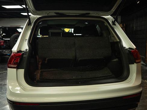Used 2019 Volkswagen Tiguan SE FWD image 7