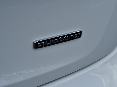 Certified 2024 Audi Q5 2.0T Premium image 32