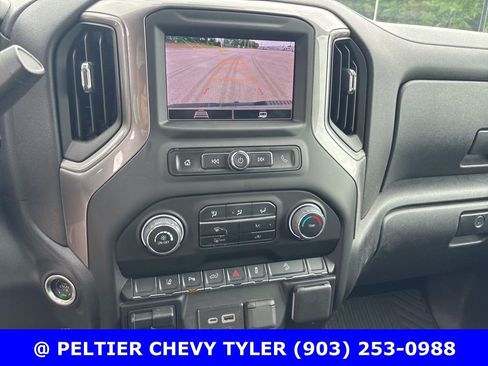 Used 2024 Chevrolet Silverado 2500 Custom w/ Custom Value Package AWD/4WD image 17