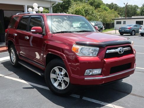 Used 2012 Toyota 4Runner SR5 image 3