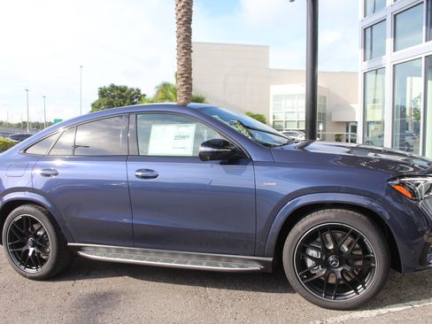 New 2026 Mercedes-Benz GLE 53 AMG 4MATIC Coupe image 9