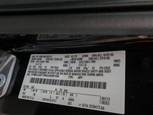 Used 2019 Ford Escape S image 30