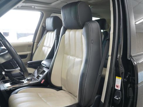 Used 2011 Land Rover Range Rover Autobiography image 25