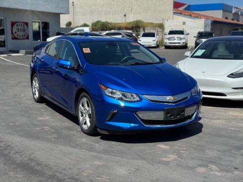 Used 2018 Chevrolet Volt LT w/ LT Driver Confidence Package image 1