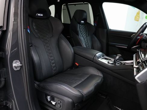 Used 2025 BMW X5 M Competition w/ Executive Package image 91