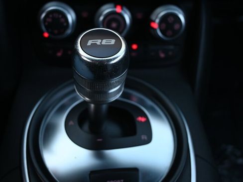 Used 2008 Audi R8 V8 image 32