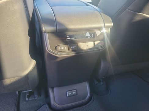 Certified 2026 Toyota Highlander XSE AWD/4WD image 30