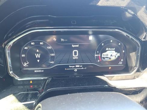 Used 2022 GMC Sierra 1500 SLT image 15