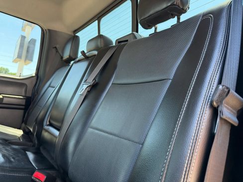 Used 2017 Ford F250 Lariat w/ Chrome Package AWD/4WD image 30